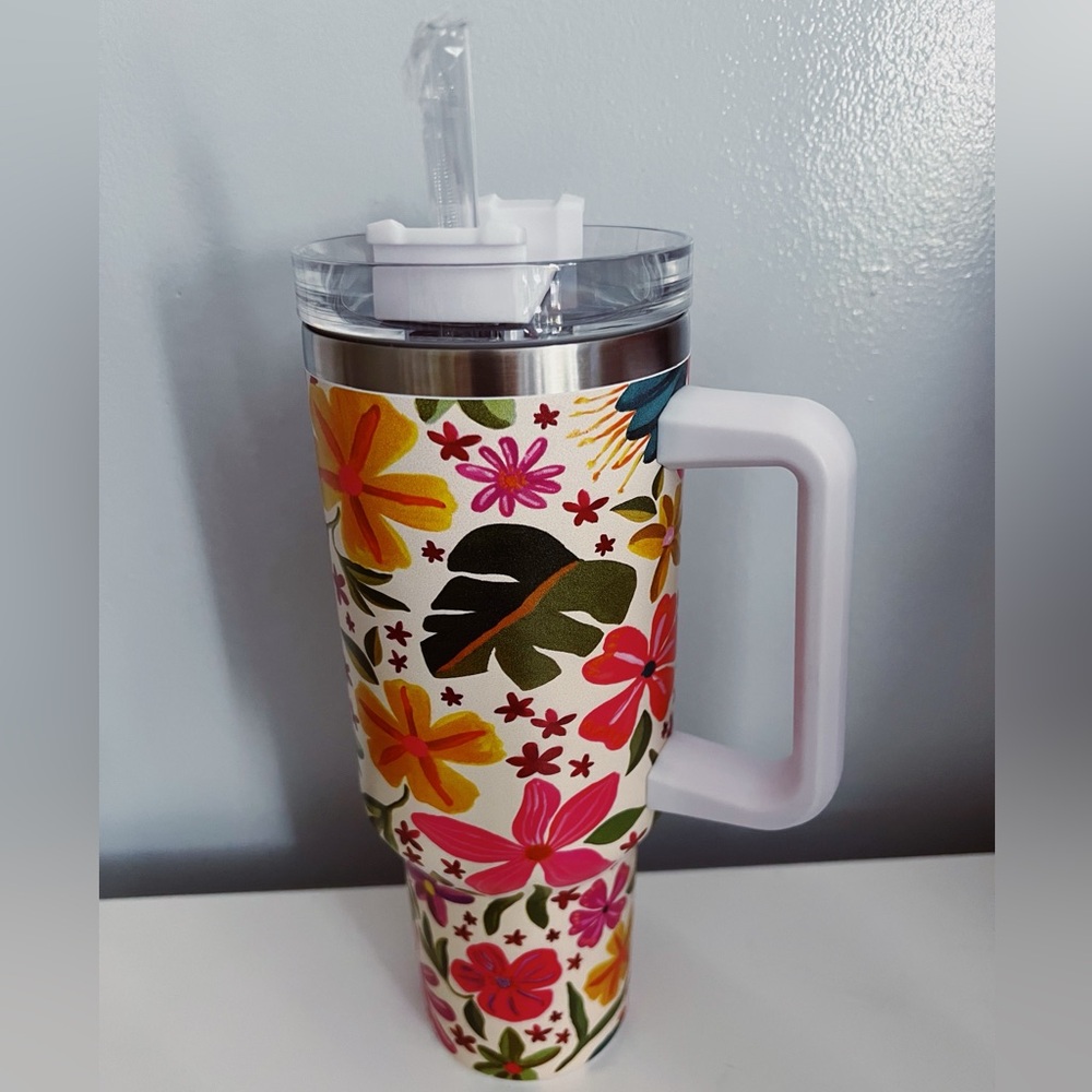 Brand new Tropical Print 40 oz Tumbler